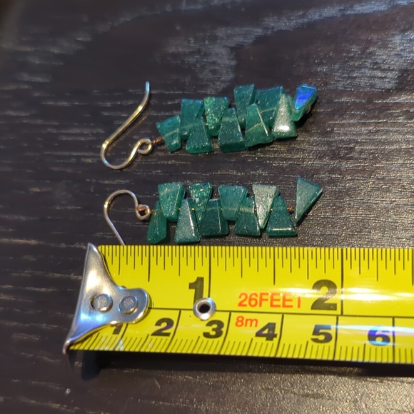 Green aventurine on 14k rolled gold earrings, in artist painted gift box - Picture 8 of 8